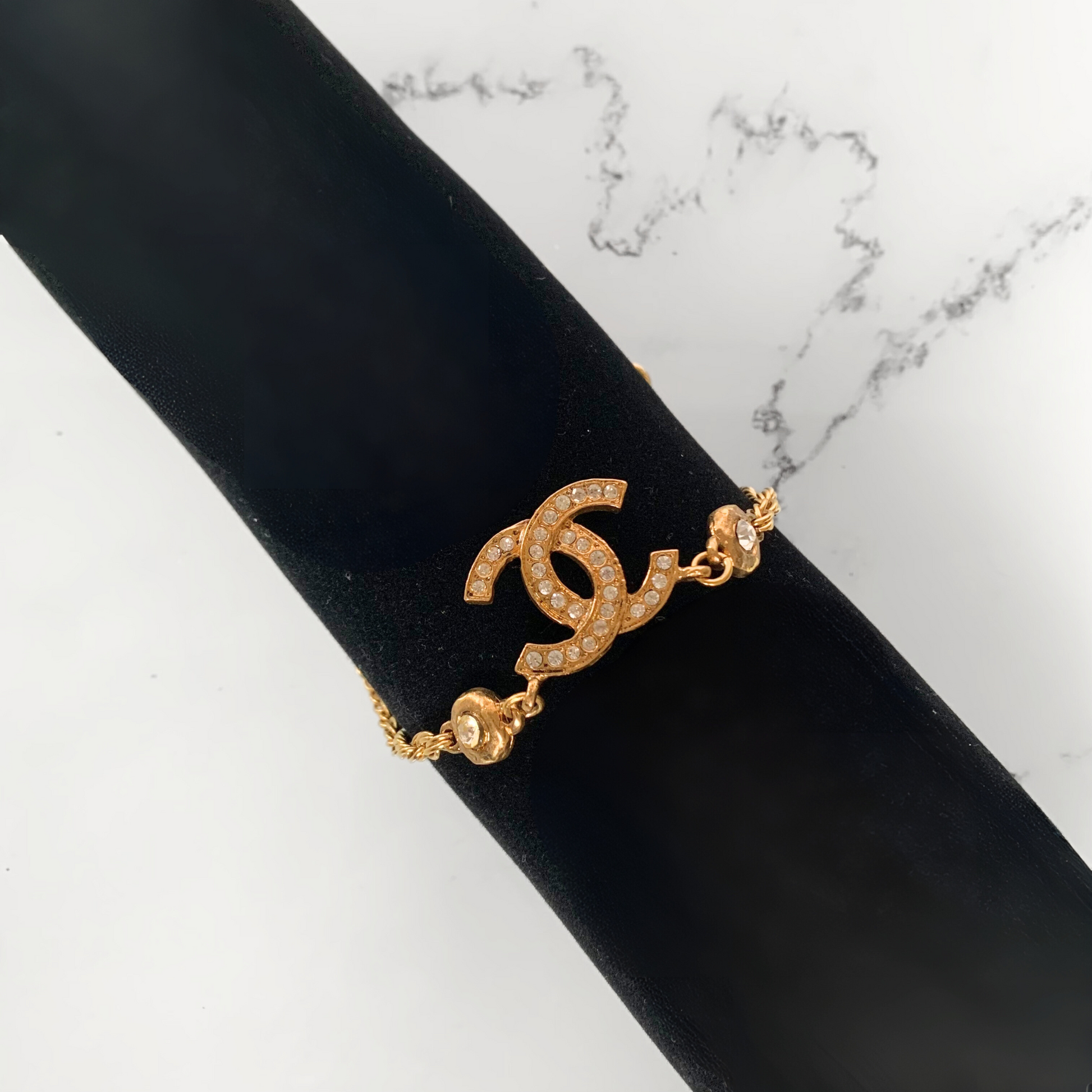 Chanel Chanel Necklace Gold Plated - Necklaces - Etoile Luxury Vintage