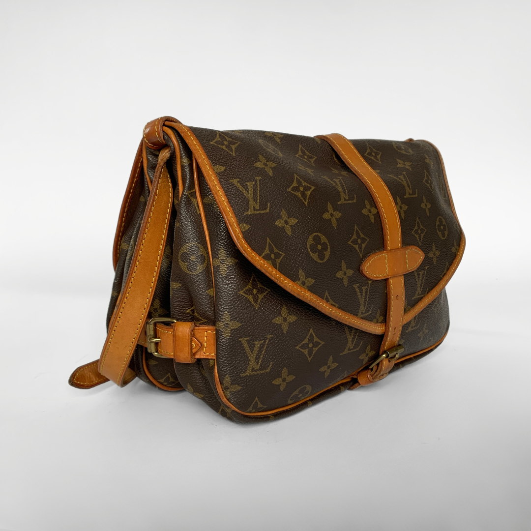 Louis Vuitton Louis Vuitton Saumur 30 Monogram Canvas - Crossbody bags - Etoile Luxury Vintage