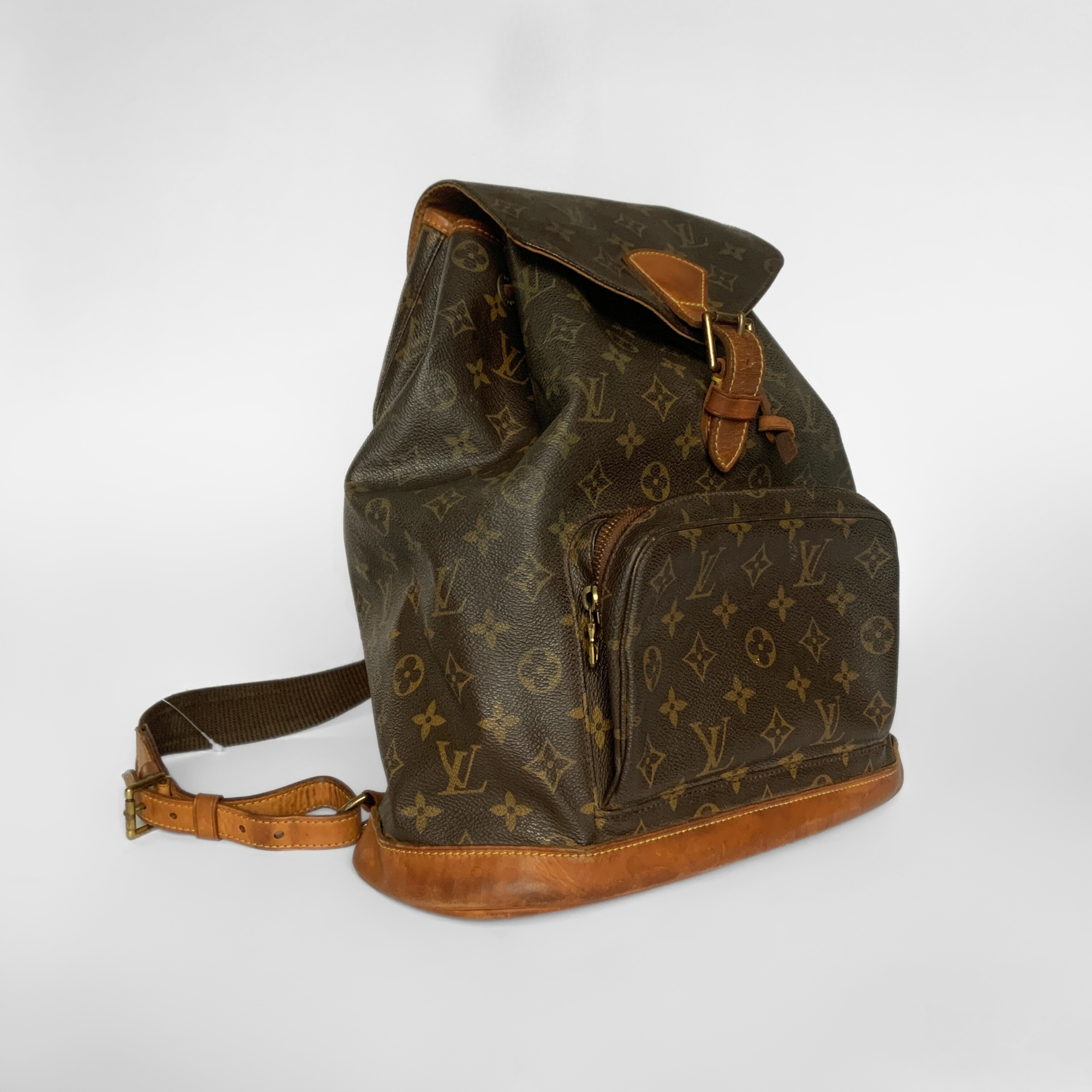 Louis Vuitton Louis Vuitton Montsouris GM Monogram Canvas - Backpacks - Etoile Luxury Vintage