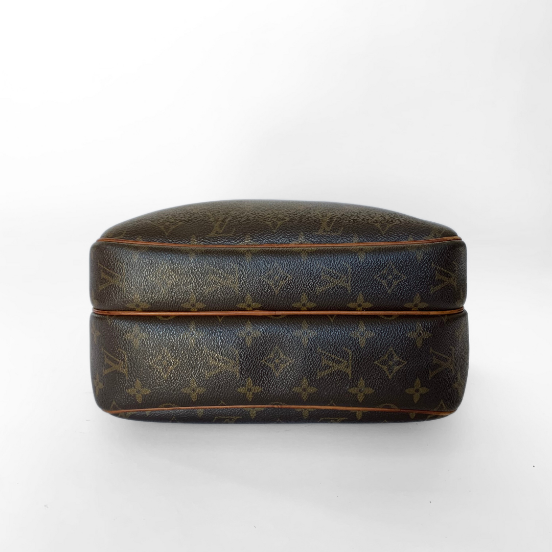 Louis Vuitton Louis Vuitton Reporter PM Monogram Canvas - Crossbody bags - Etoile Luxury Vintage