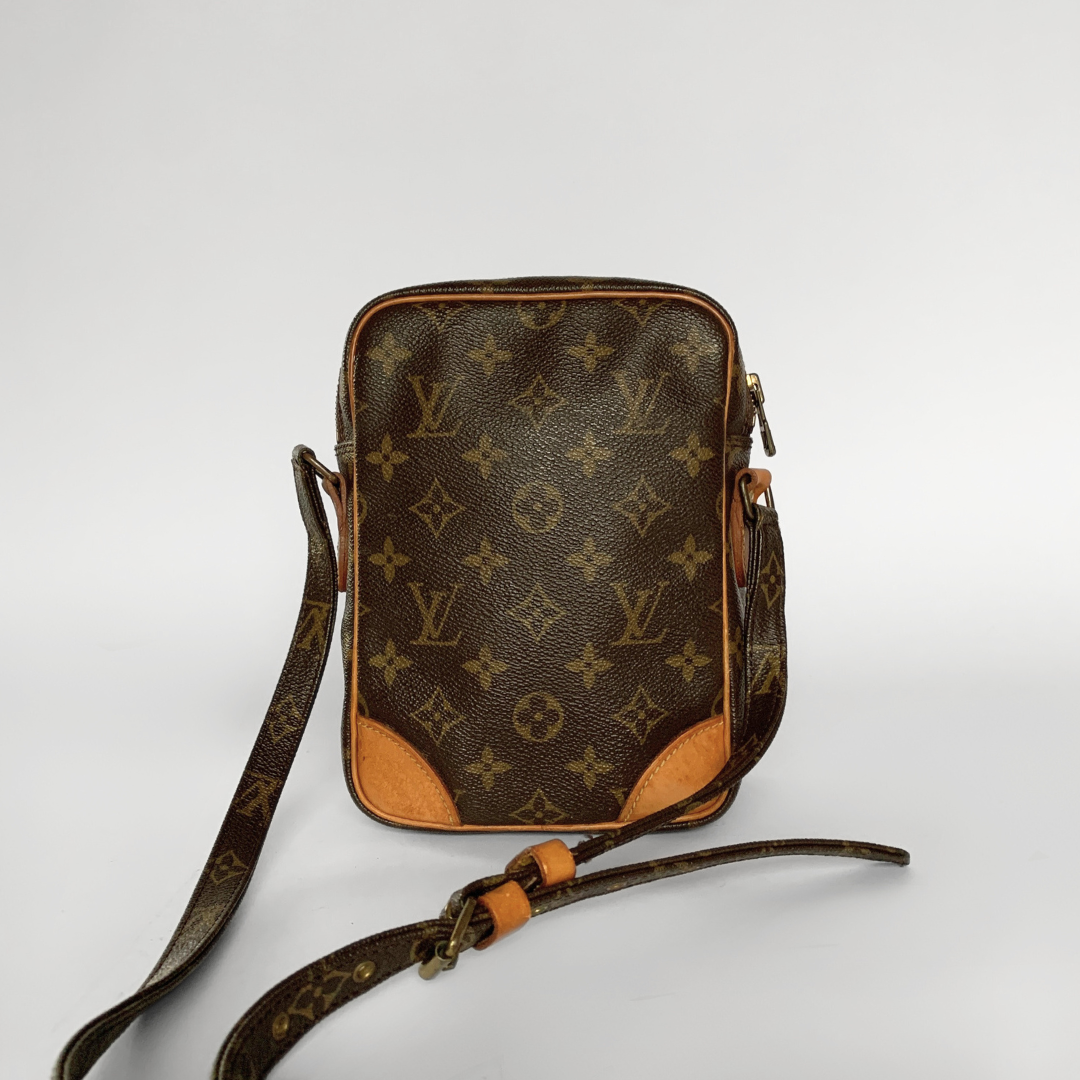 Louis Vuitton Louis Vuitton Amazon Monogram Canvas - Crossbody bags - Etoile Luxury Vintage