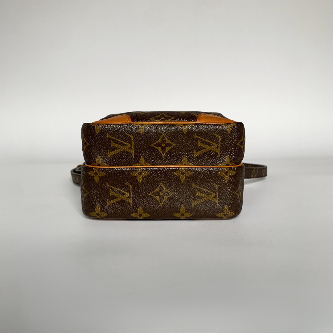 Louis Vuitton Louis Vuitton Amazon Monogram Canvas - Crossbody bags - Etoile Luxury Vintage