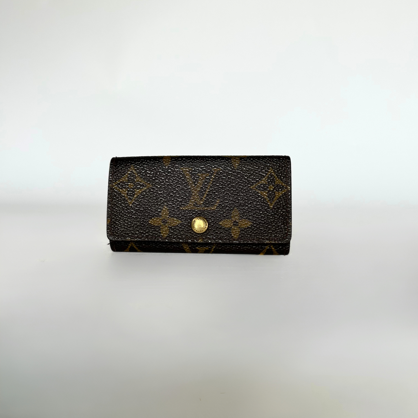 Louis Vuitton Louis Vuitton 4 Key Holder Monogram Canvas - Wallets - Etoile Luxury Vintage