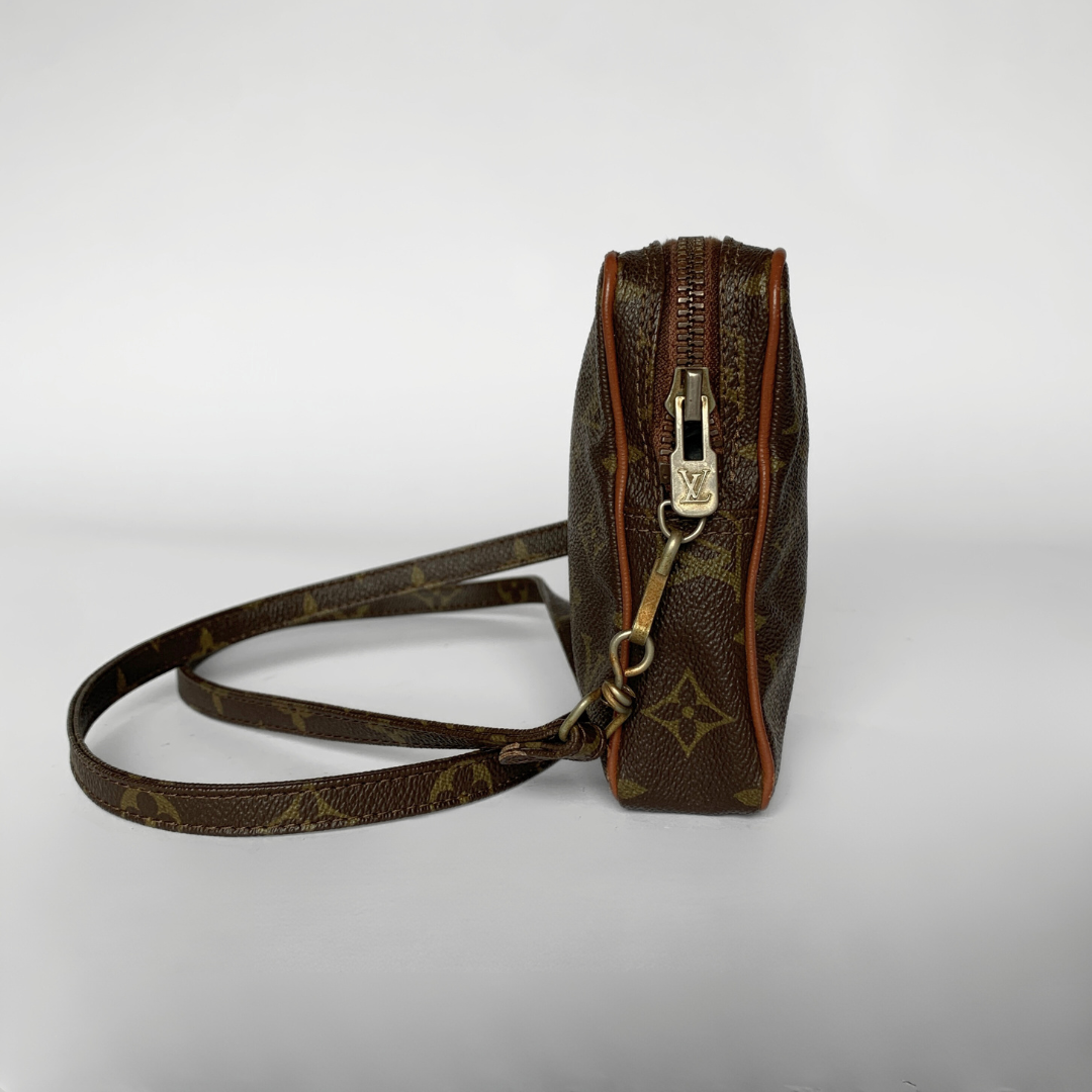 Louis Vuitton Louis Vuitton Danube Monogram Canvas - Crossbody bags - Etoile Luxury Vintage