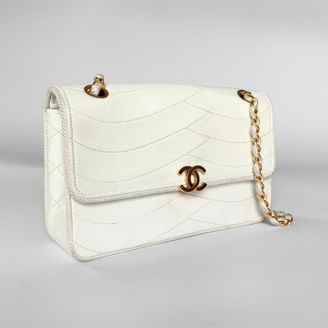 Chanel Chanel Timeless Shoulder Bag Wave Lambskin Leather - Shoulder bags - Etoile Luxury Vintage