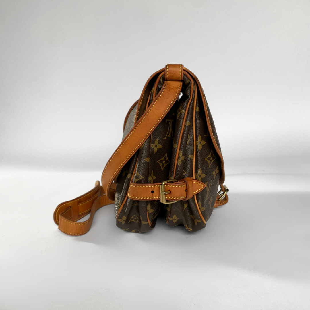 Louis Vuitton Louis Vuitton Saumur 30 Monogram Canvas - Crossbody bags - Etoile Luxury Vintage