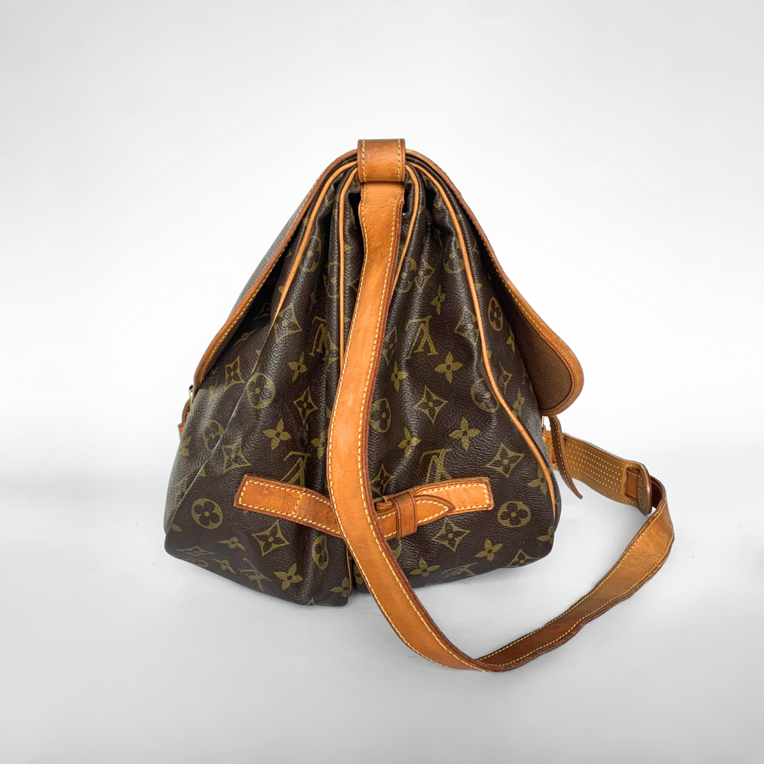 Louis Vuitton Louis Vuitton Saumur 35 Monogram Canvas - Crossbody bags - Etoile Luxury Vintage