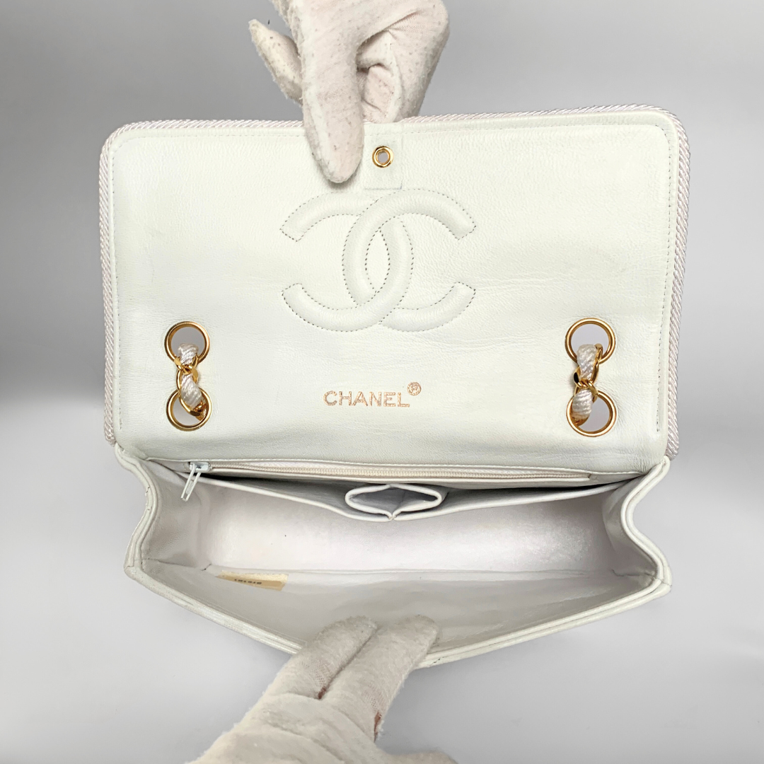 Chanel Chanel Timeless Shoulder Bag Wave Lambskin Leather - Shoulder bags - Etoile Luxury Vintage