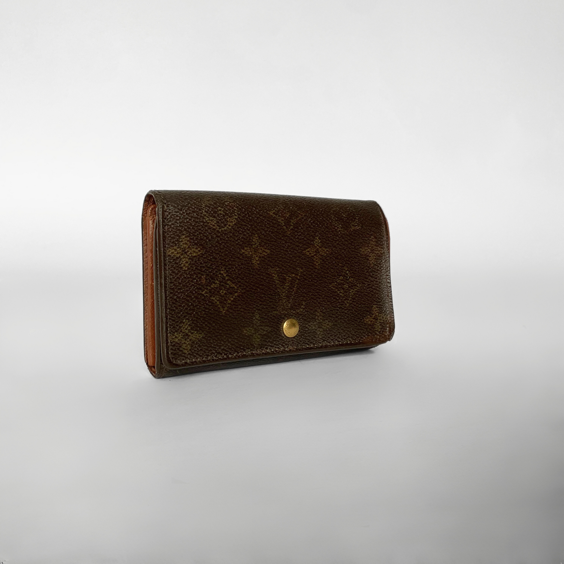 Louis Vuitton Louis Vuitton Wallet Medium Monogram Canvas - Wallets - Etoile Luxury Vintage