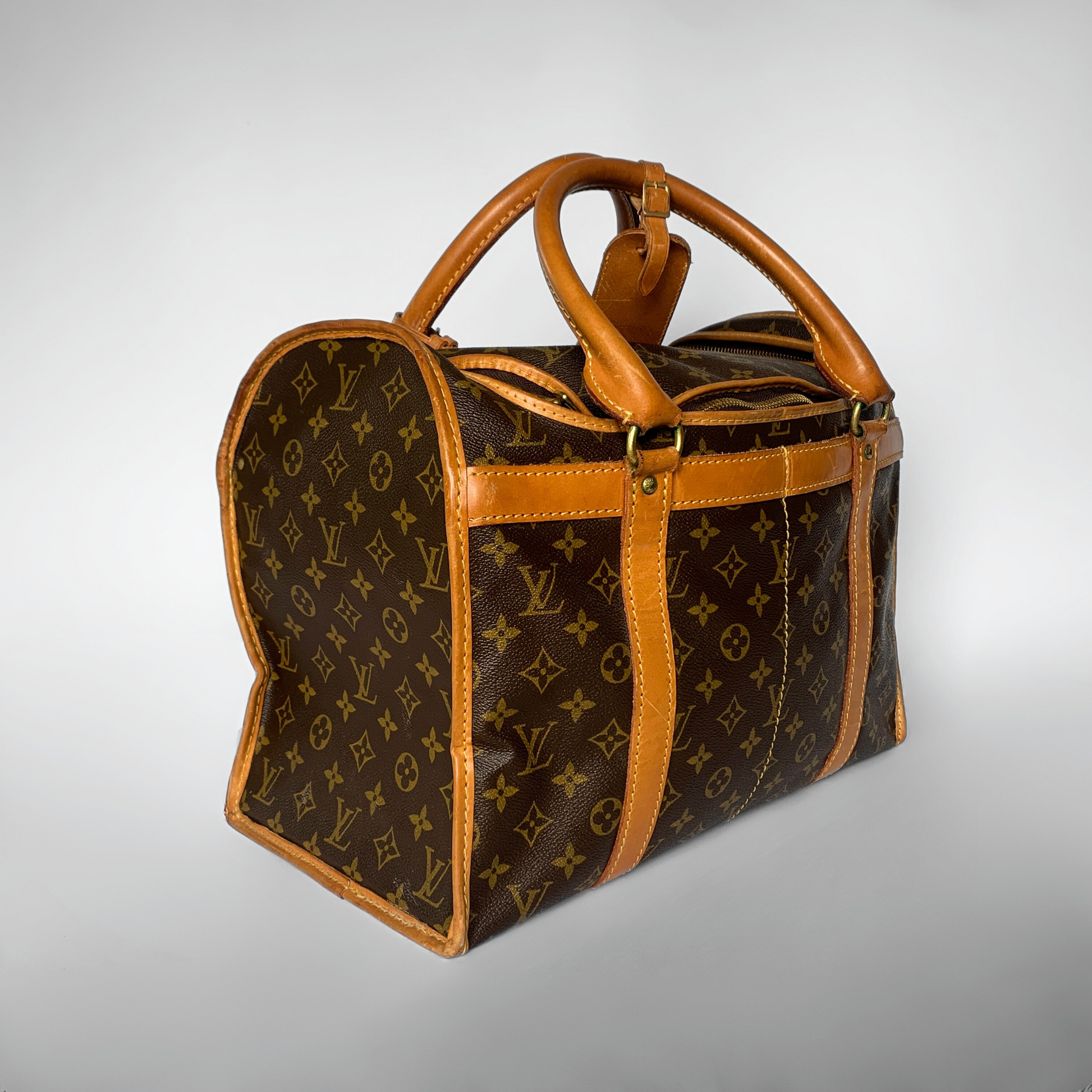 Louis Vuitton Louis Vuitton Beauty Case Monogram Canvas - Handbags - Etoile Luxury Vintage