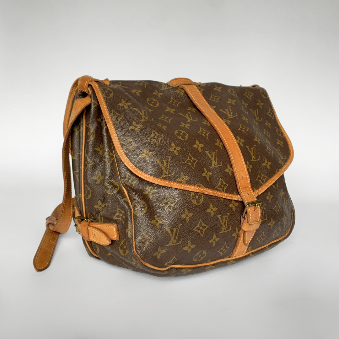 Louis Vuitton Louis Vuitton Saumur 35 Monogram Canvas - Crossbody bags - Etoile Luxury Vintage