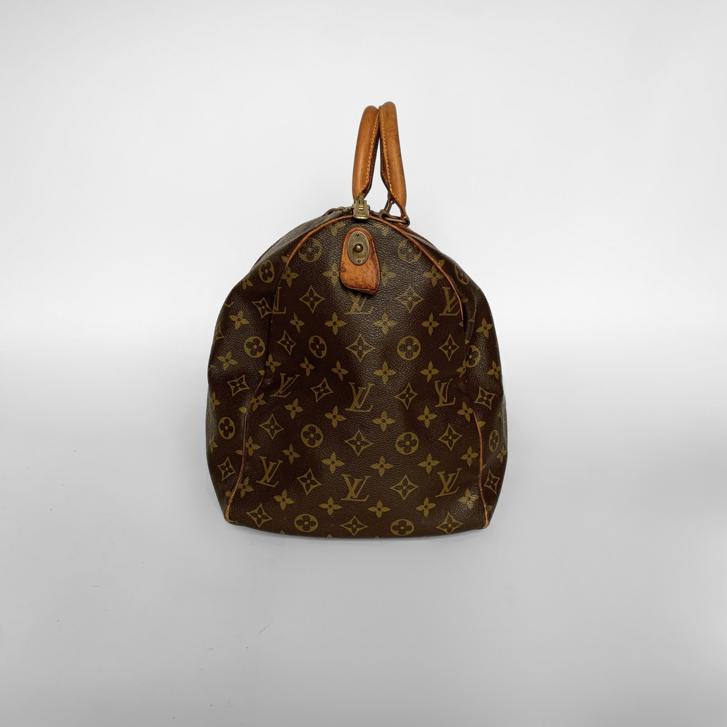 Louis Vuitton Louis Vuitton Keepall 50 Monogram Canvas - Travel bags - Etoile Luxury Vintage