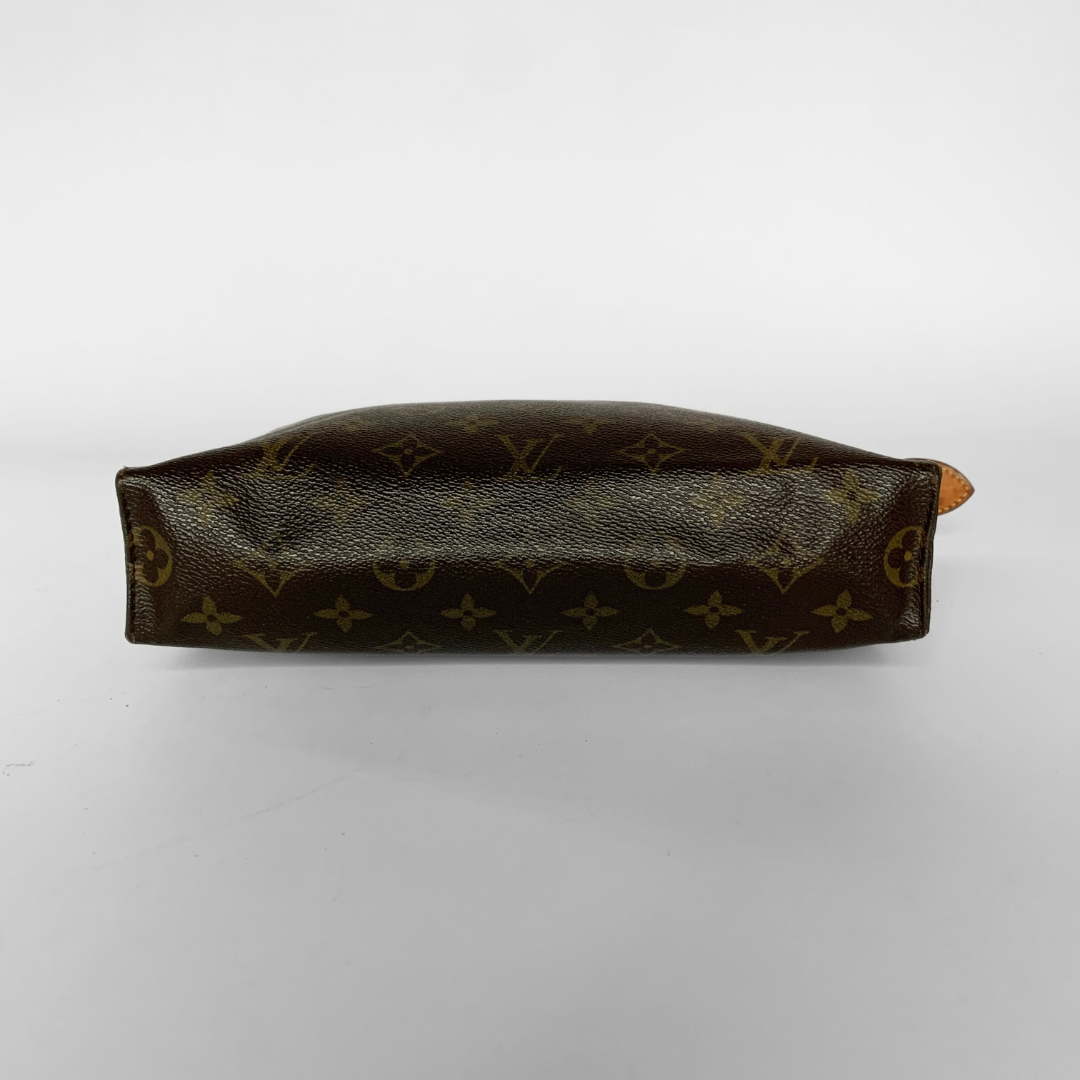 Vintage Louis Vuitton toiletry bag