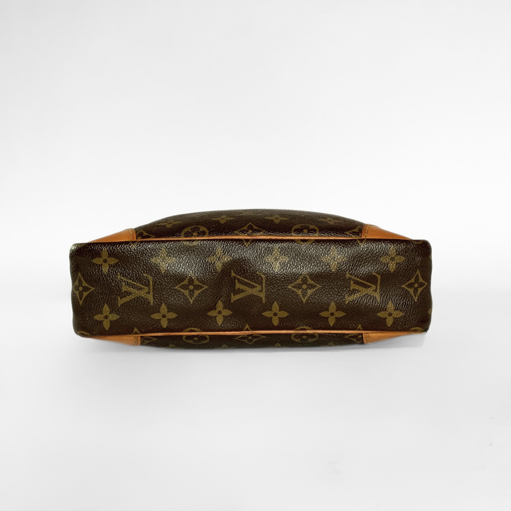 Louis Vuitton Louis Vuitton Trocadero Monogram Canvas - Crossbody bags - Etoile Luxury Vintage