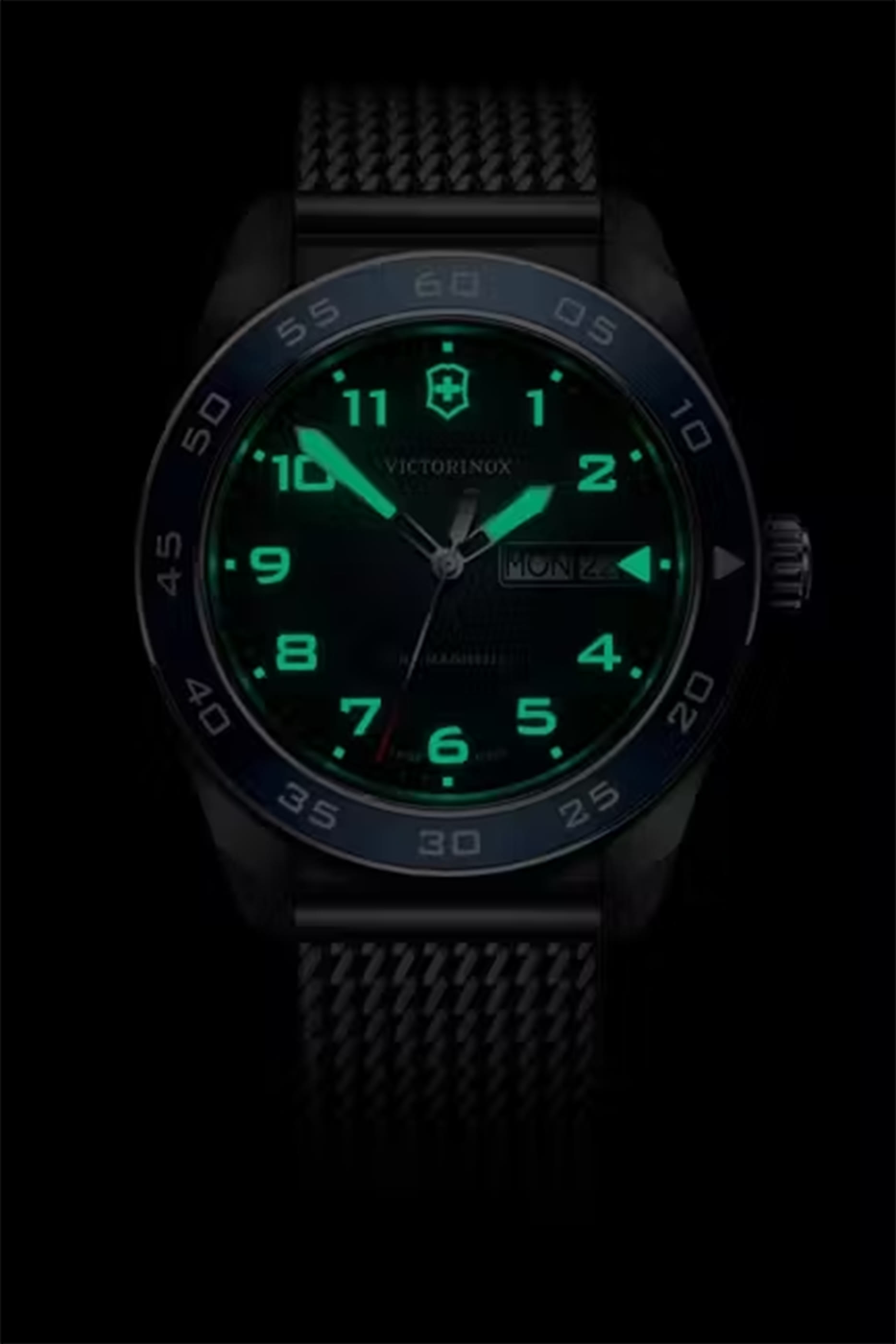 Swiss Army Quartz Watch, 42mm