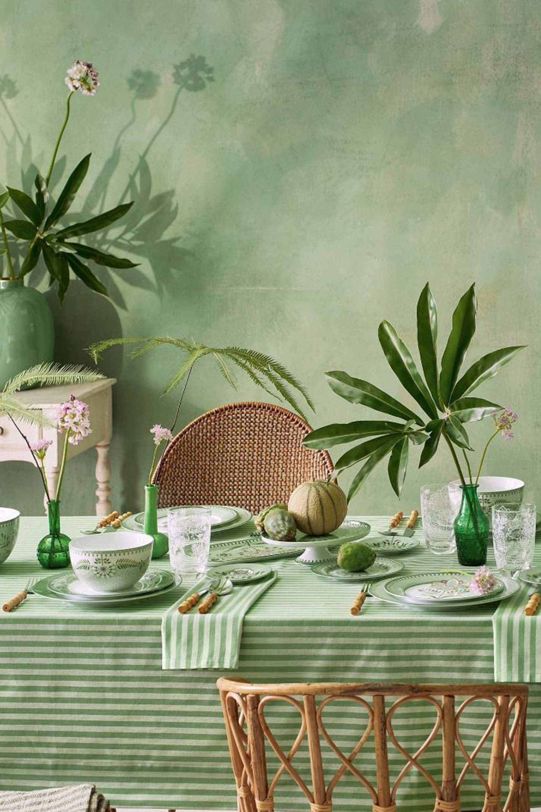 Lily  Lotus Bowl