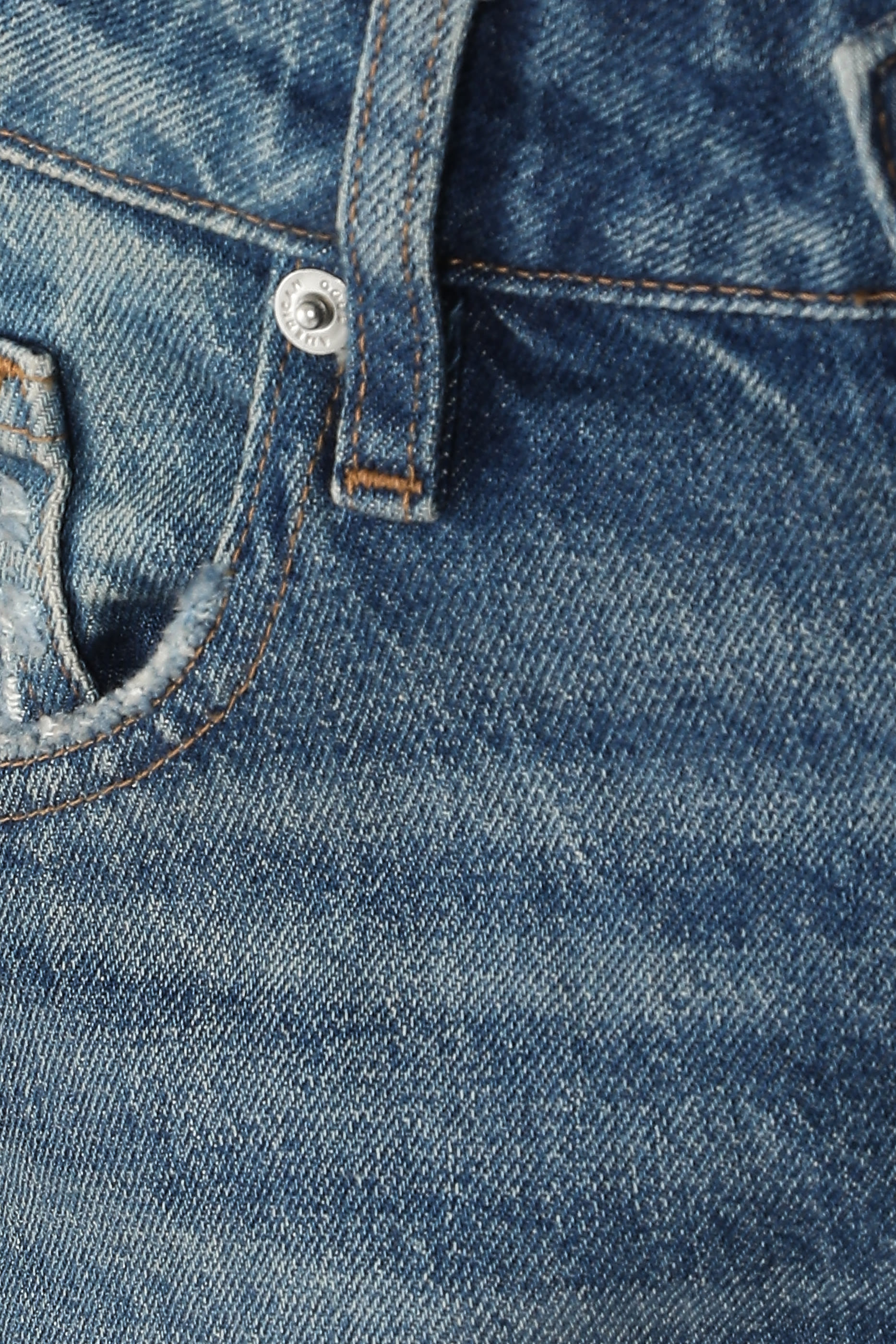 Good True Straight Jeans