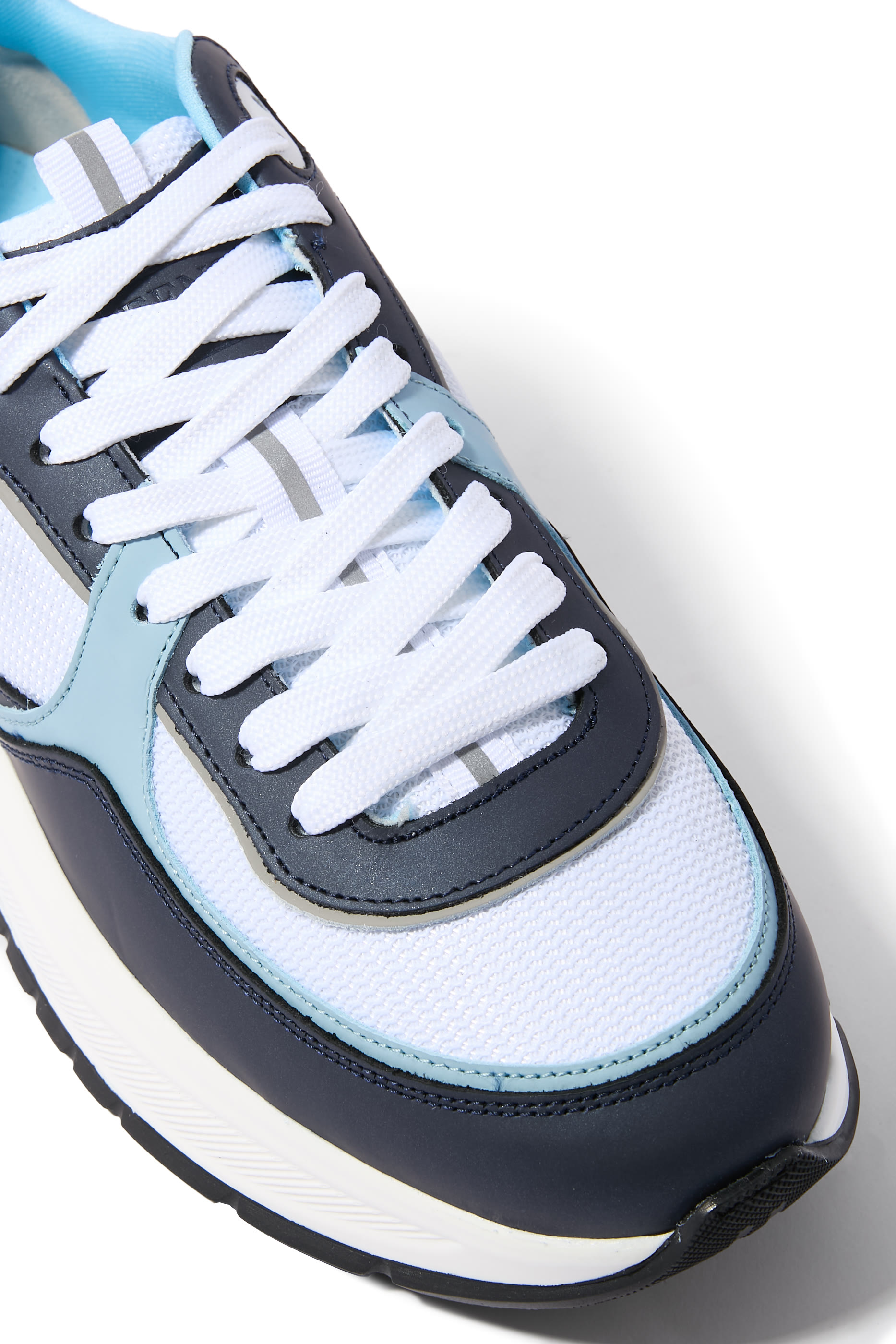 OneSixty Runner Sneakers