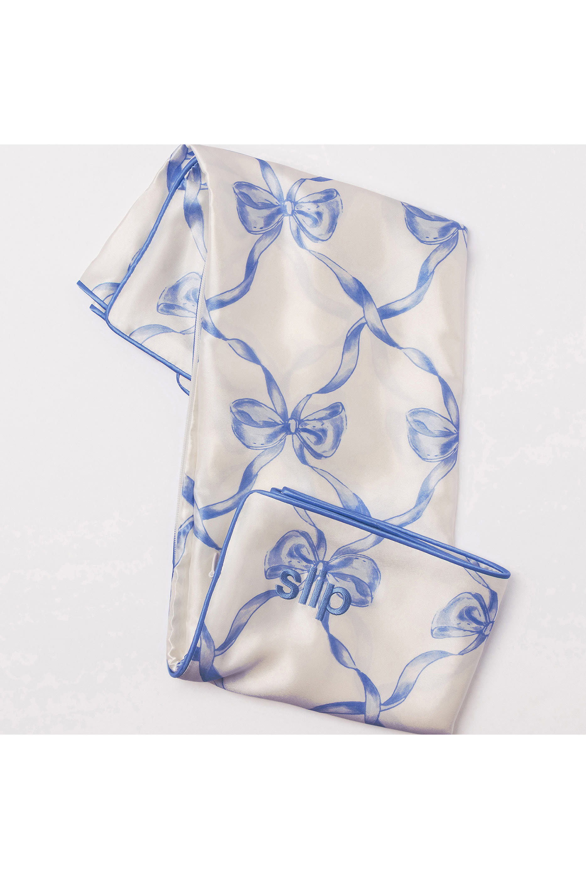 Bowie Queen Zippered Pillowcase