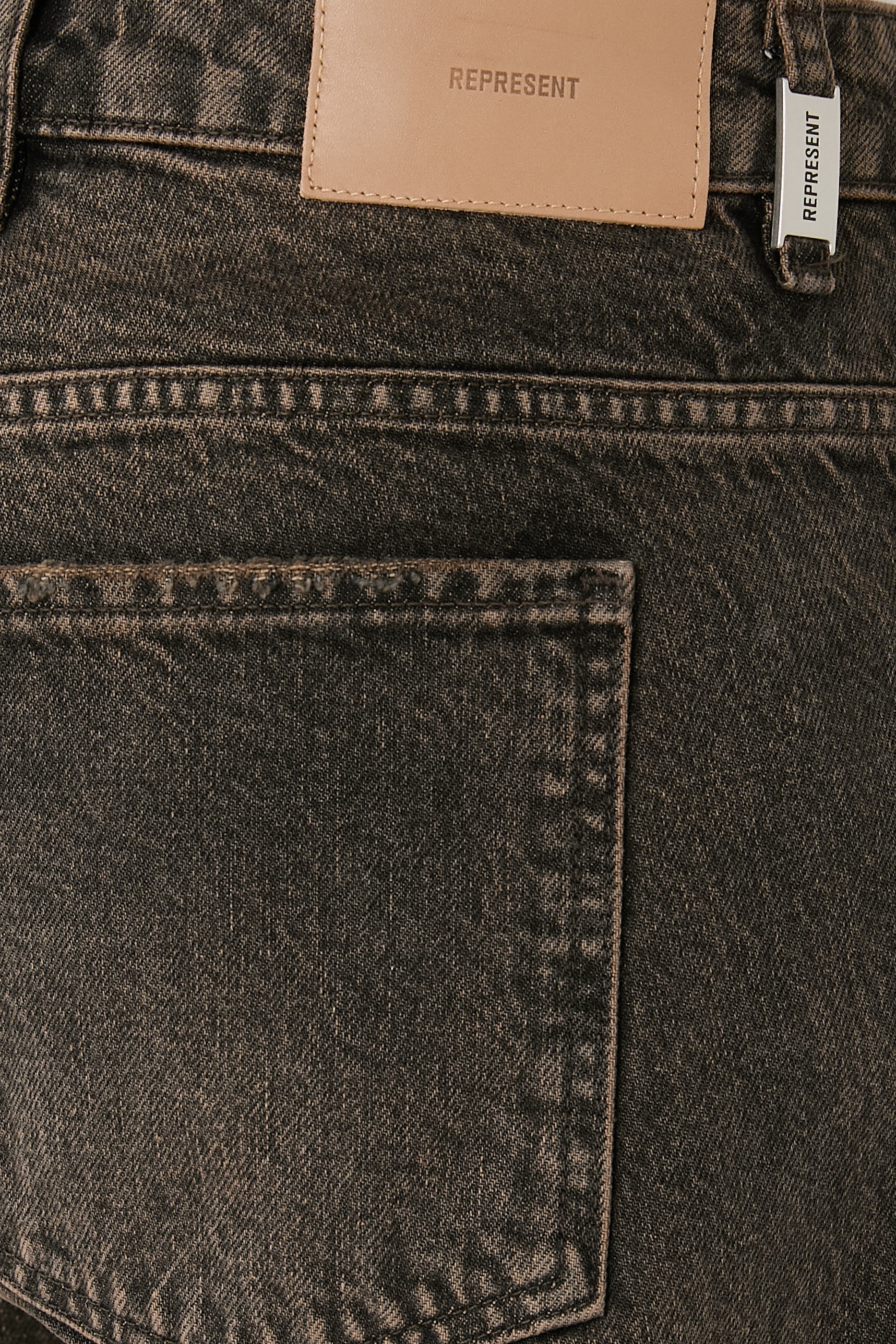 R2 Pants