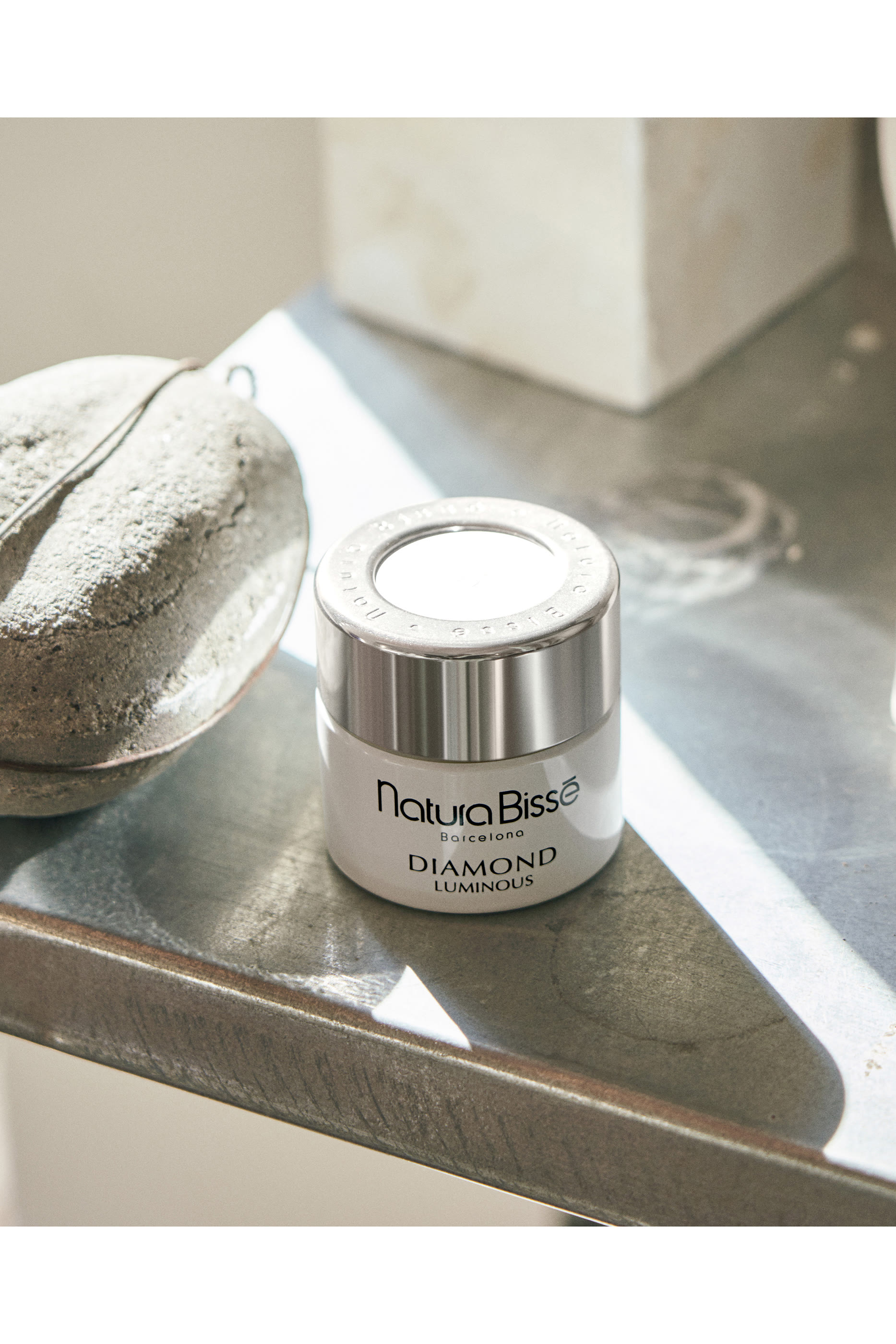 Diamond Luminous Perfecting Cream