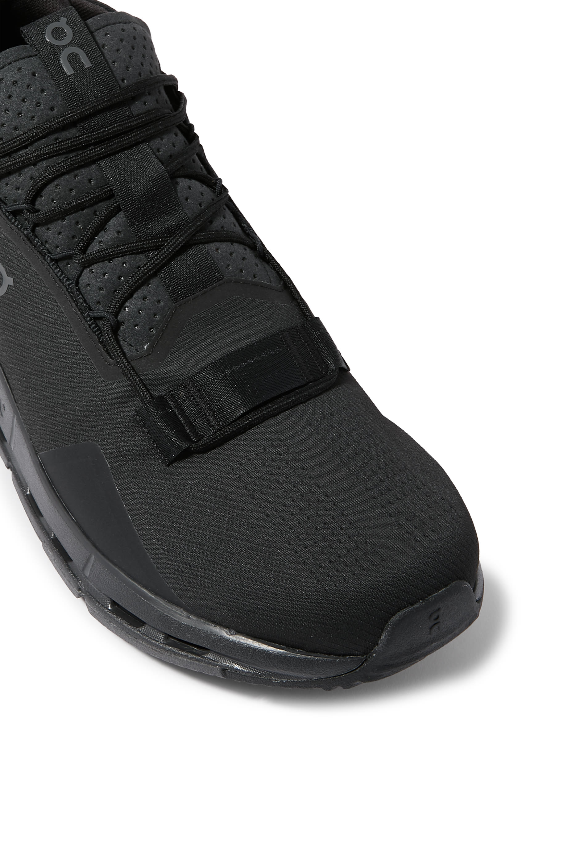 Mens Cloudnova 2 Sneakers