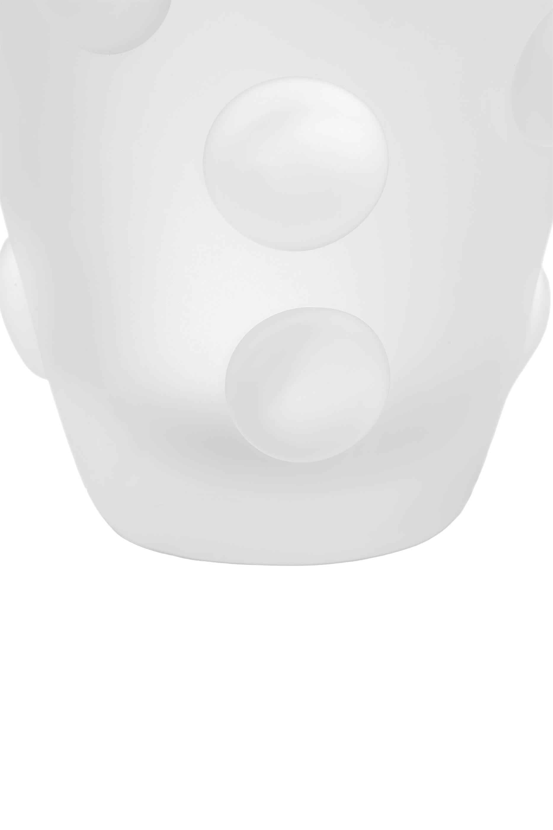 Evander Vase