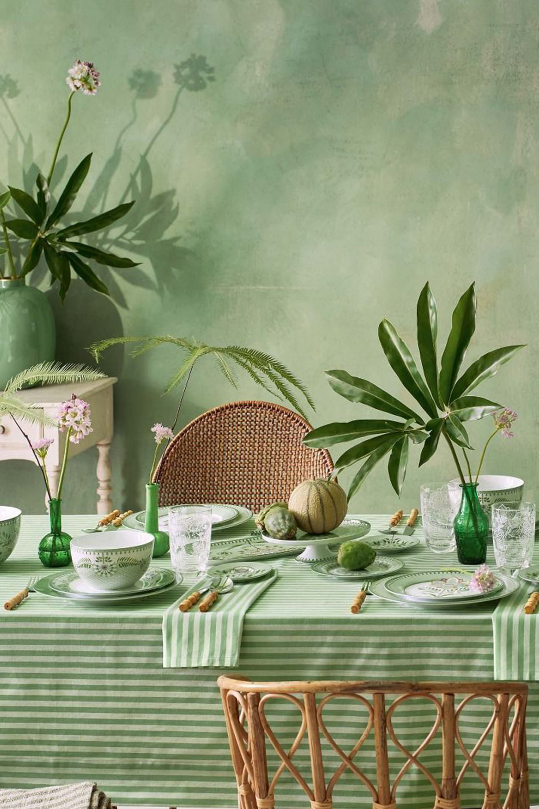 Lily  Lotus Tiles Tea Pot