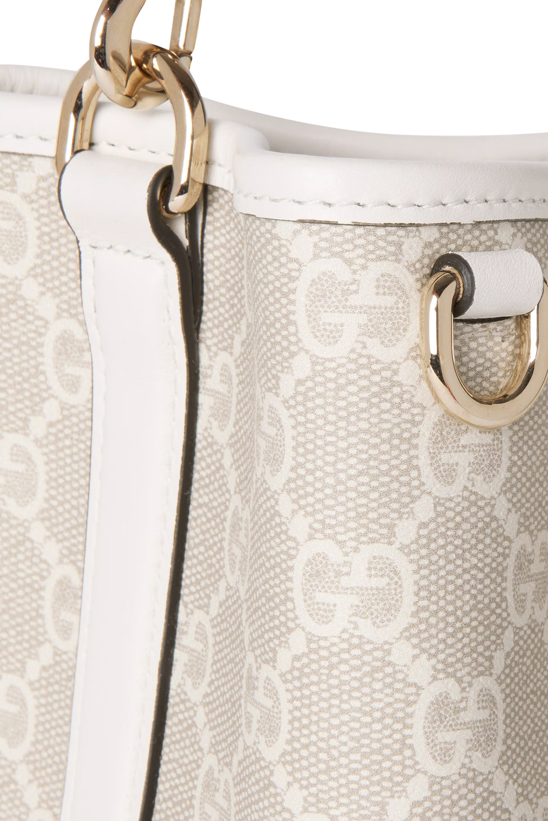  GG Emblem Mini Bucket Bag