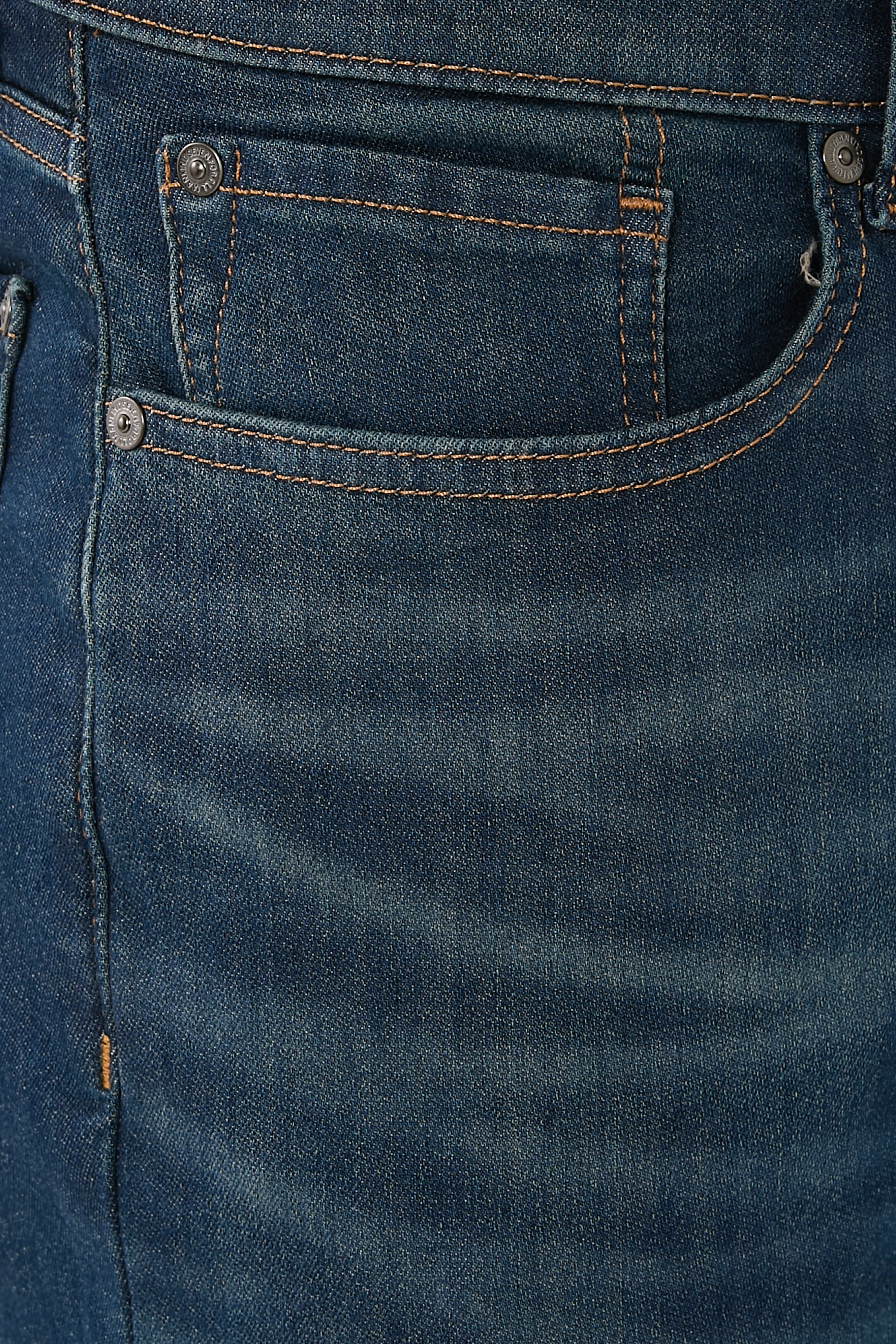 Luxe Motion Slimmy Jeans