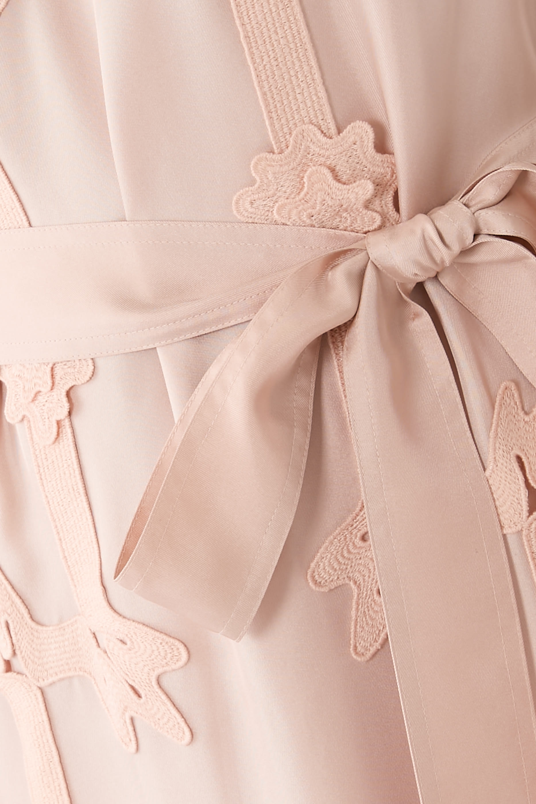  Ribbon Trim Sheath Dress