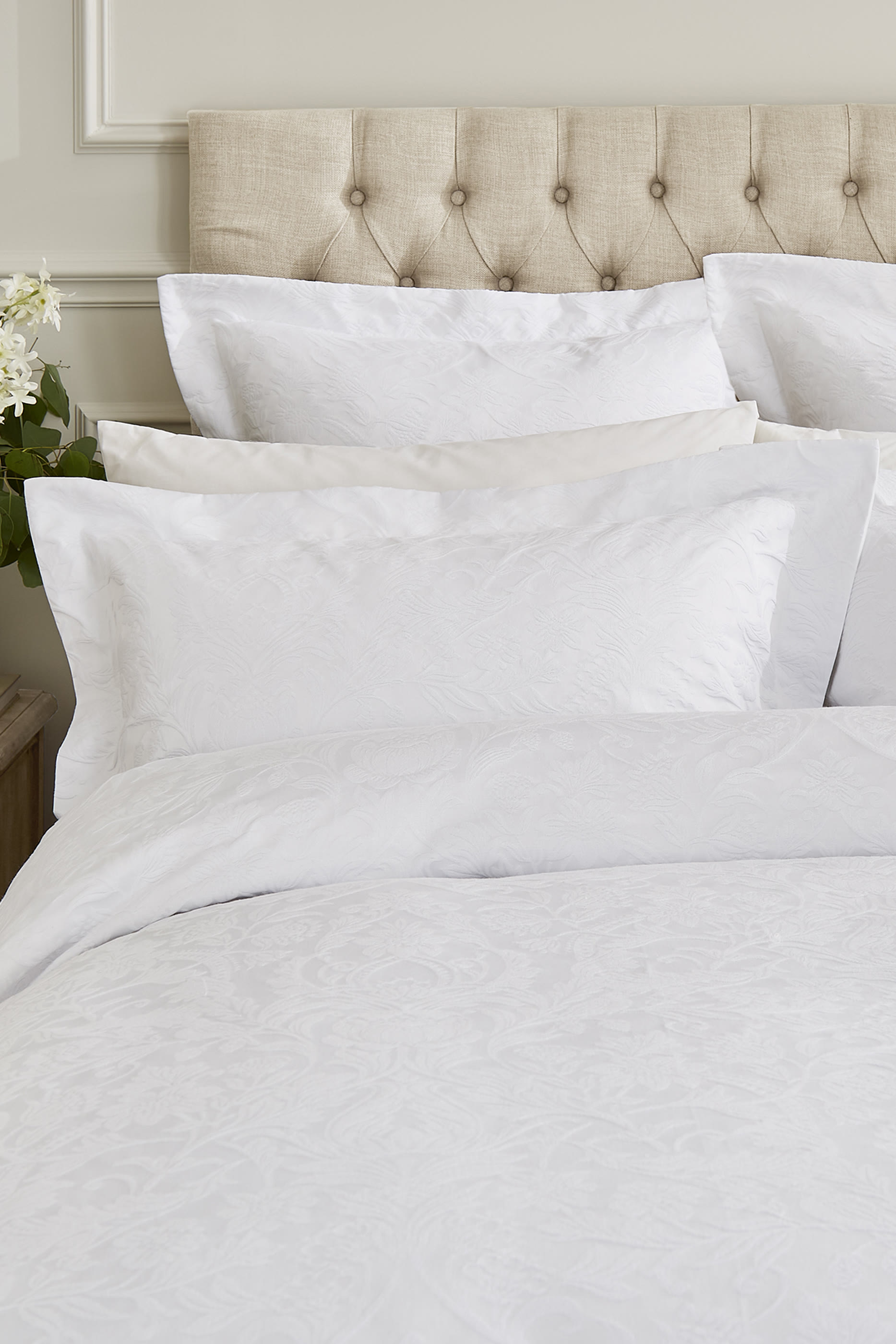 Winchester Duvet Cover  Pillowcase Set