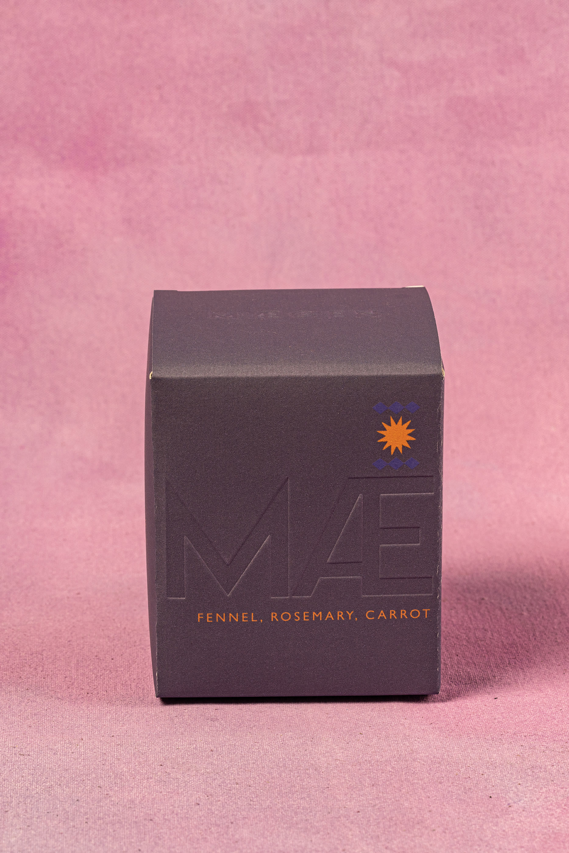 The Good Candles | Fennel, Rosemary, Carrot Candle