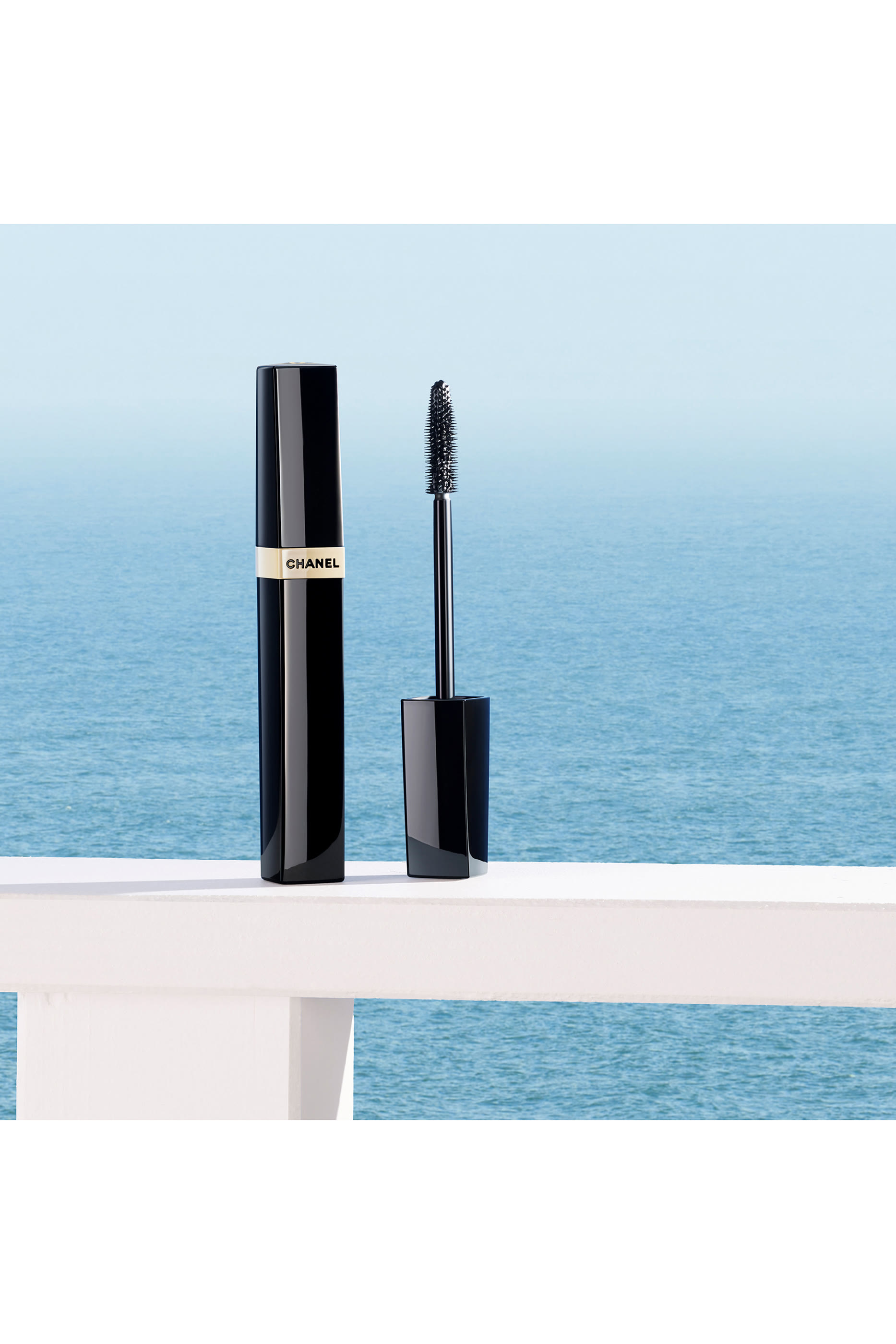 Les Beiges Volume and Definition Mascara