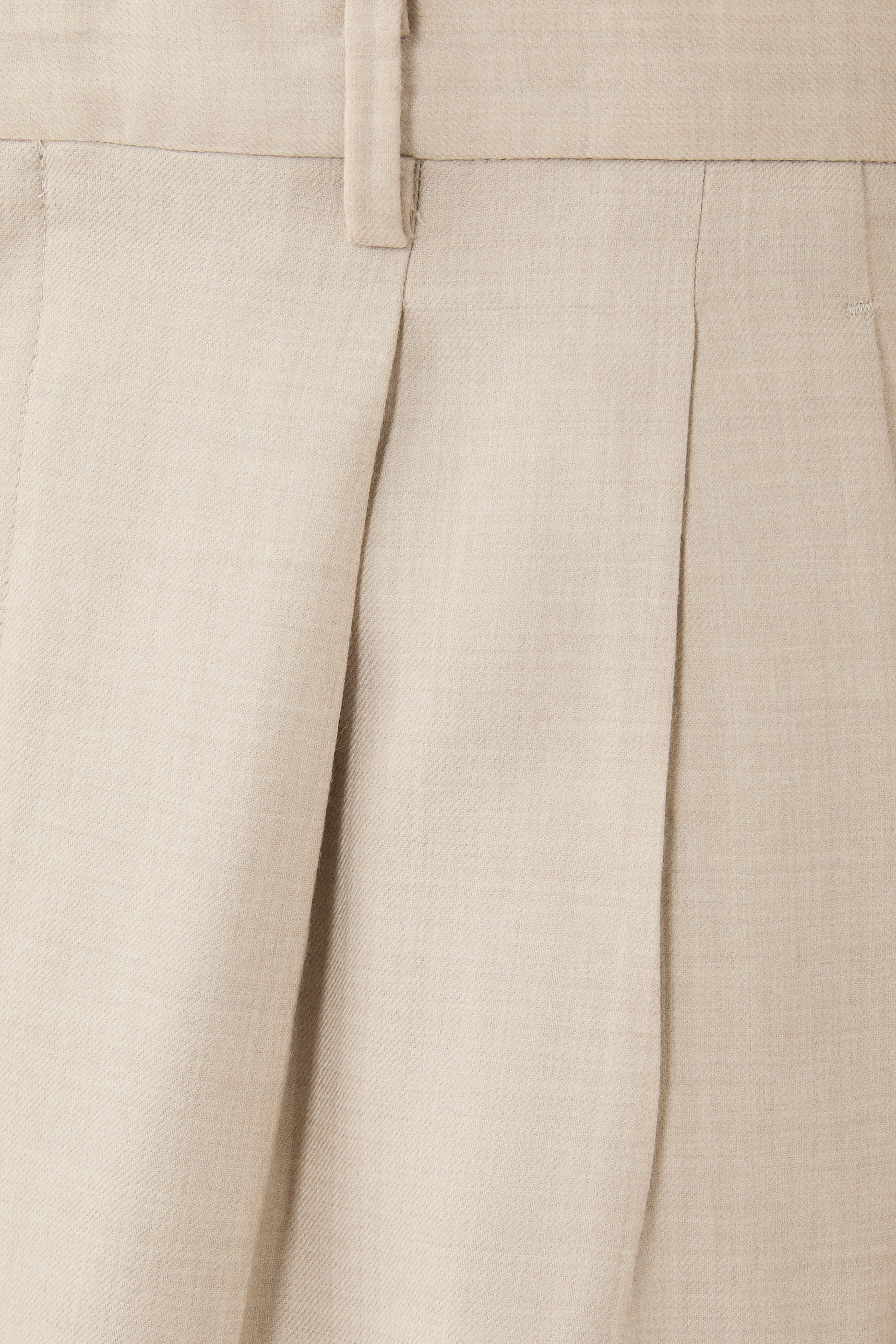 Super Light Wool Two-Tuck Slacks 