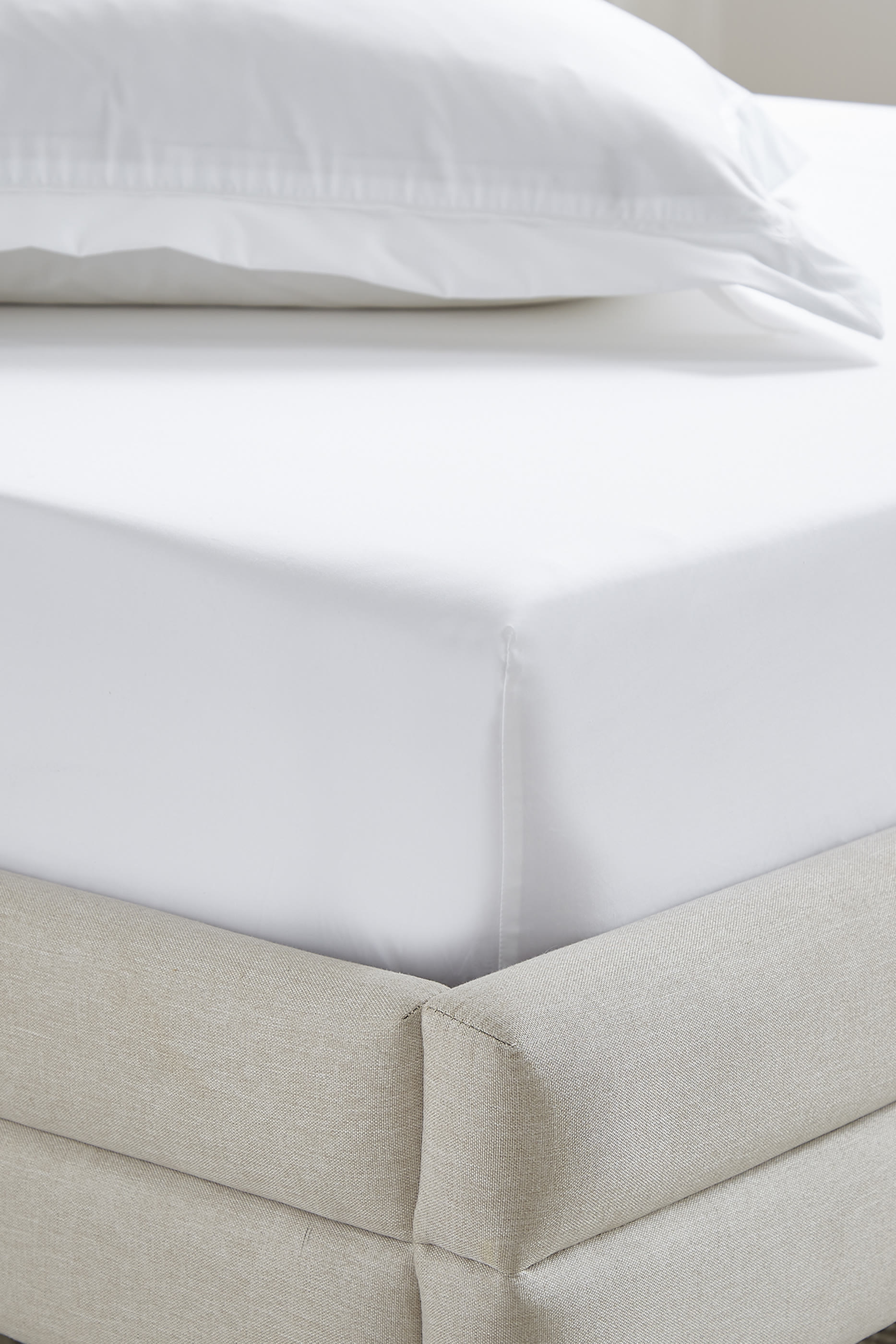 400 Thread Fitted Sheet