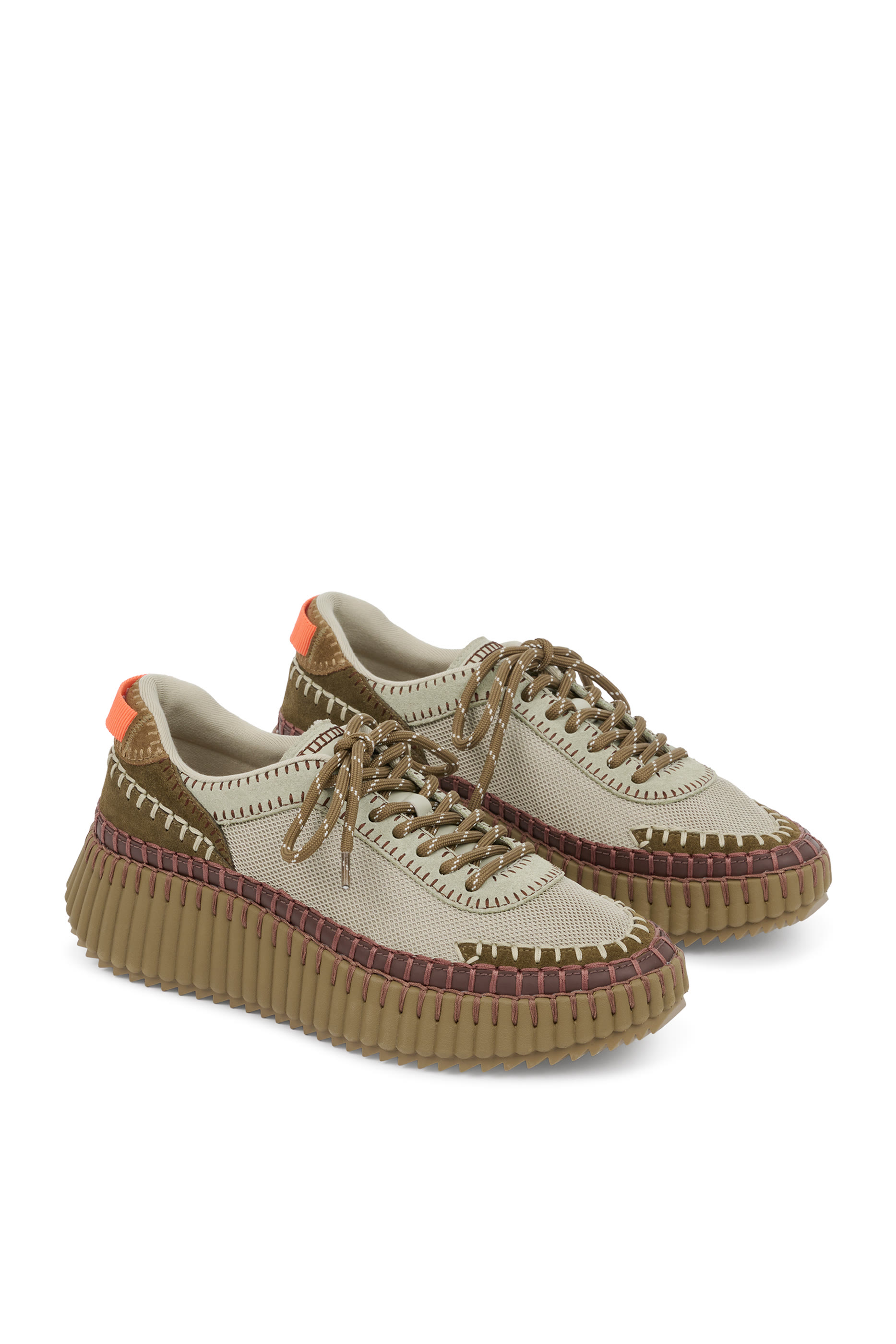 Nama 50 Sneakers