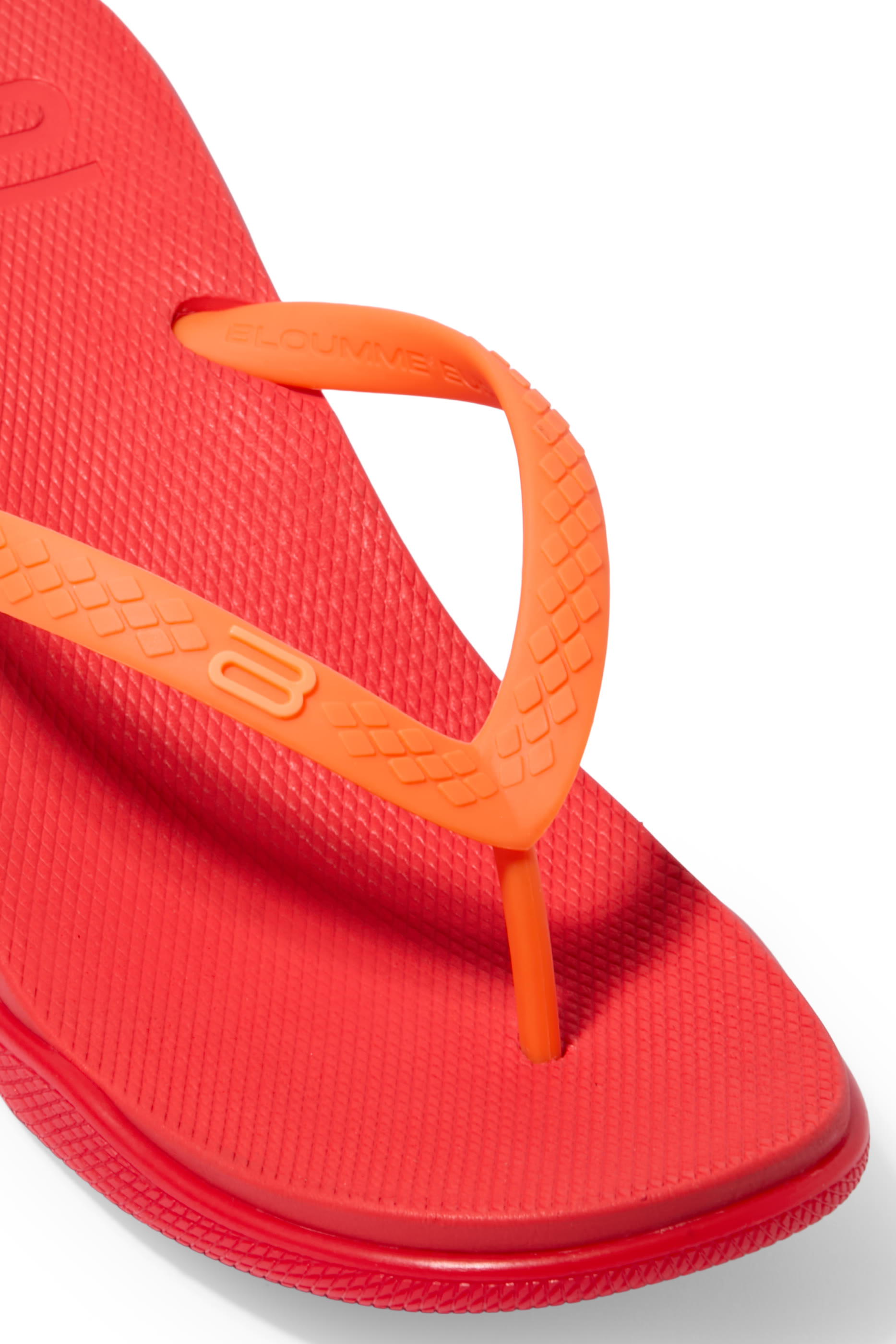 Pilar 60 Wedge Thongs