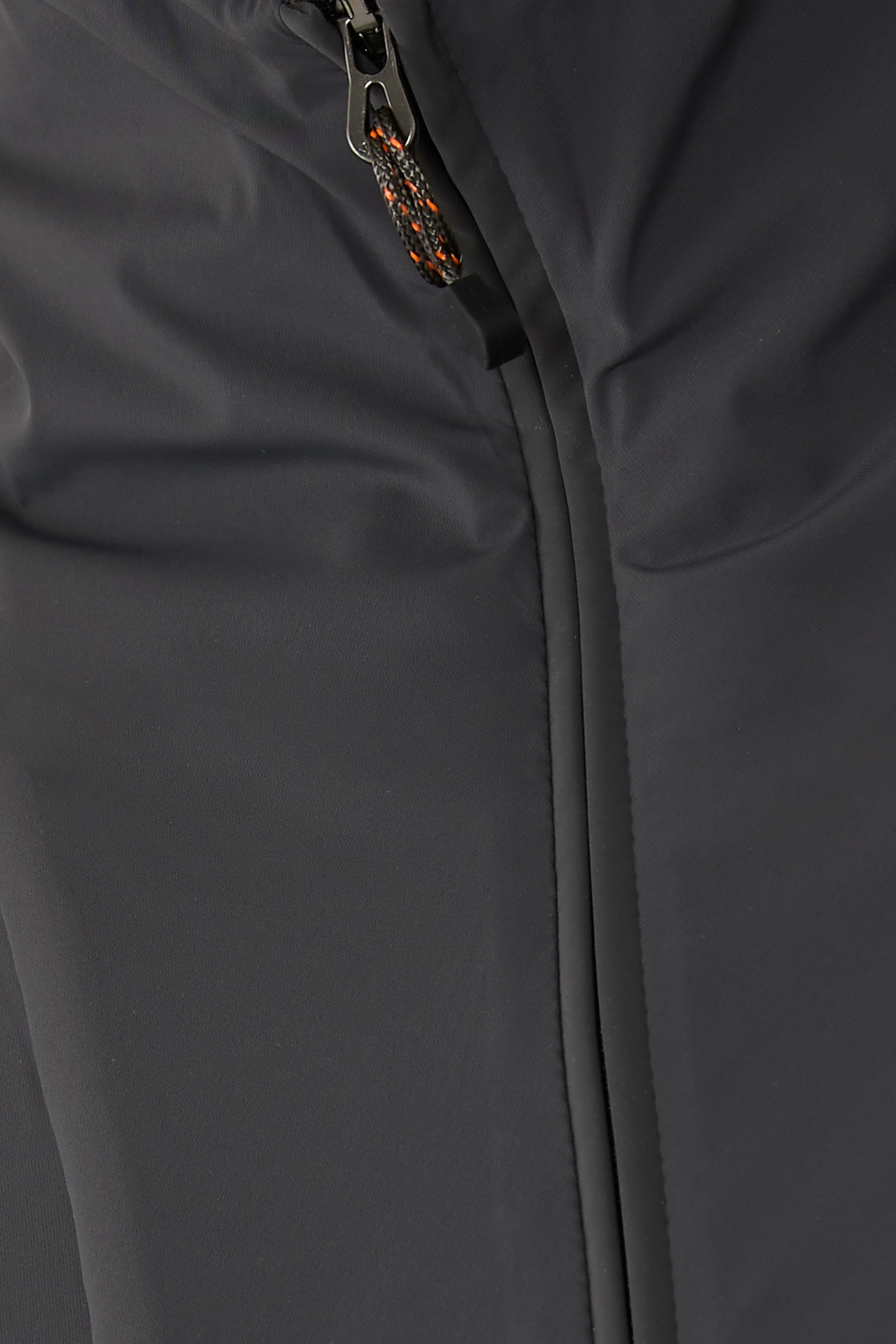 Zipped Skipper