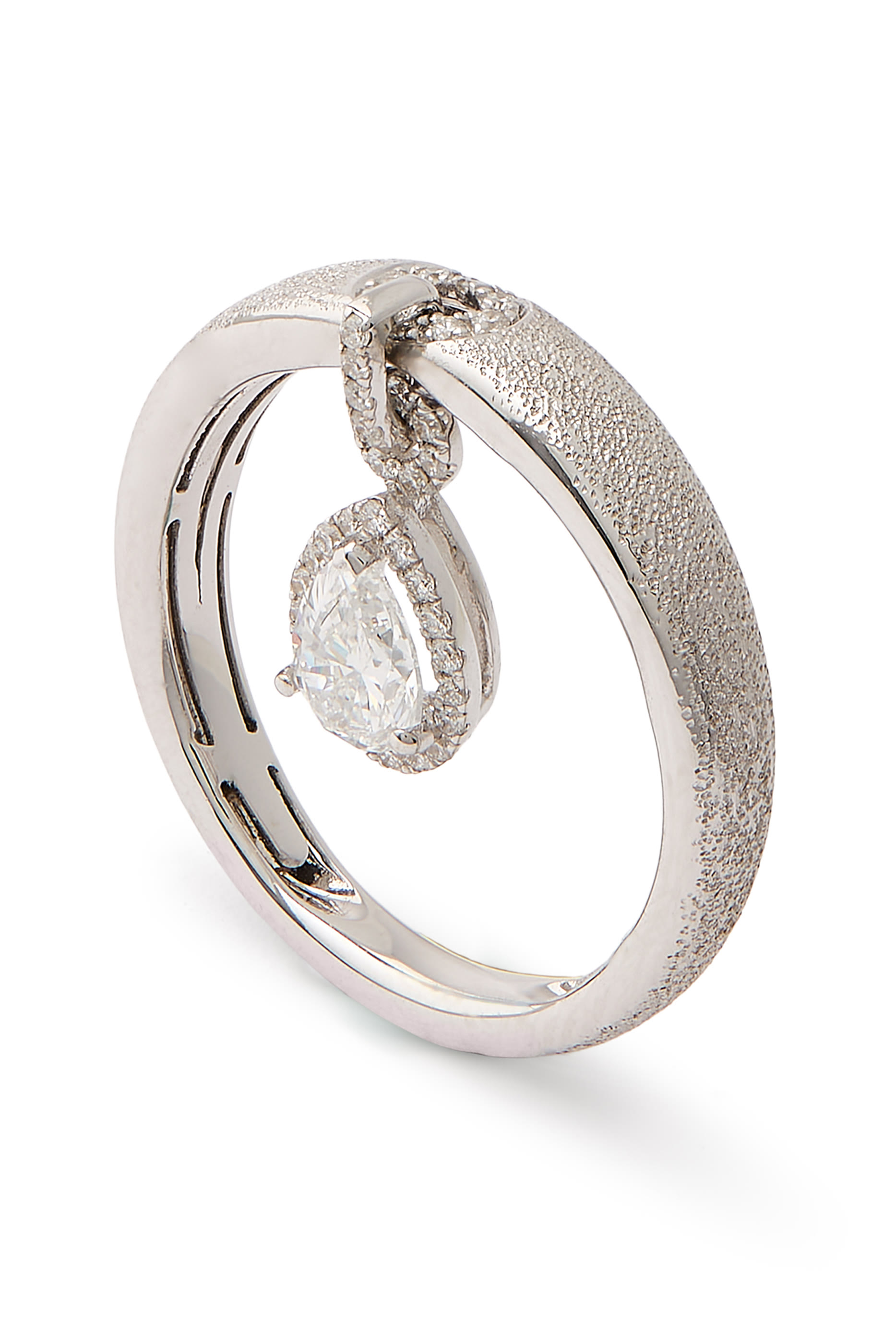 Dusted Gold Chaines Ring, 18K White Gold  Diamonds