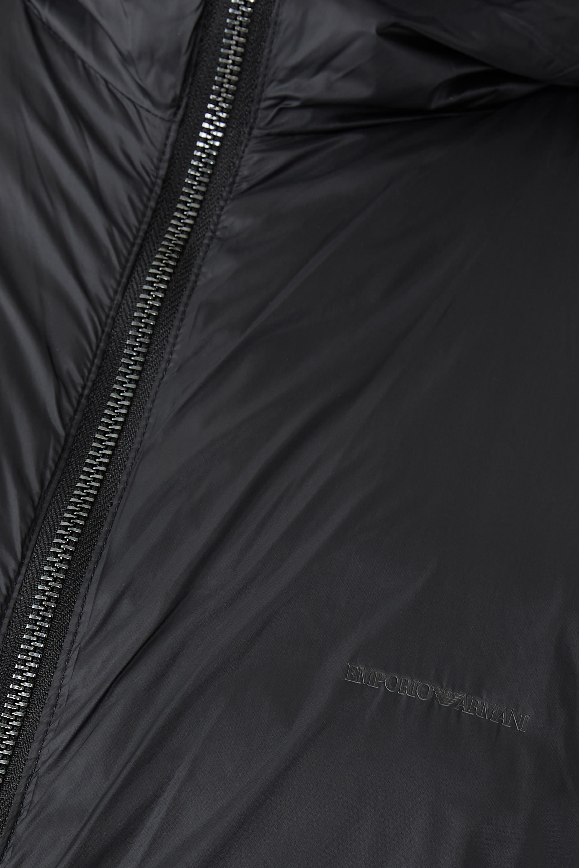 Lightweight Water-Repellent Quilted Hooded Down Jacket 