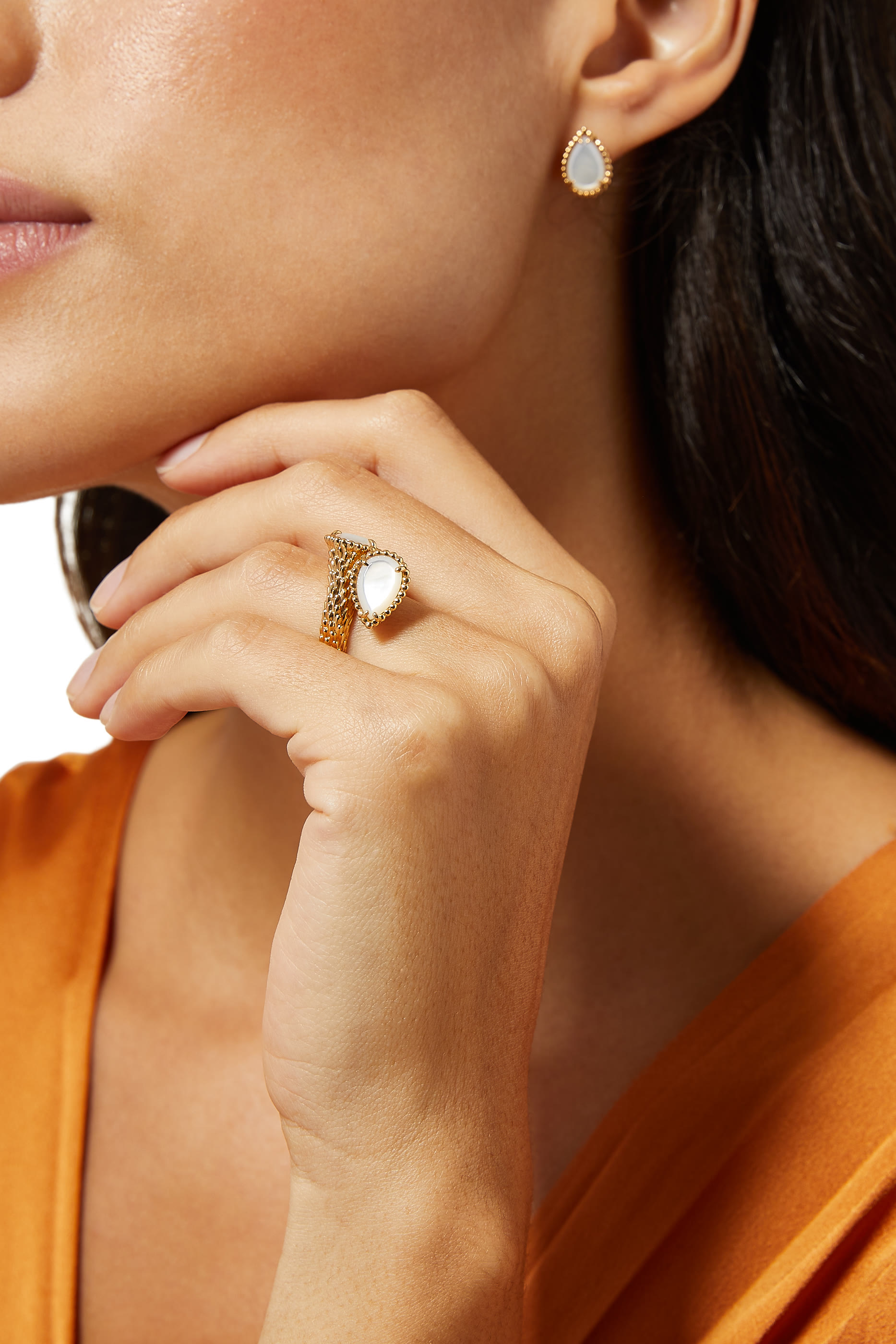 Toi Et Moi Serpent Boh&egrave;me Mother of Pearl Ring