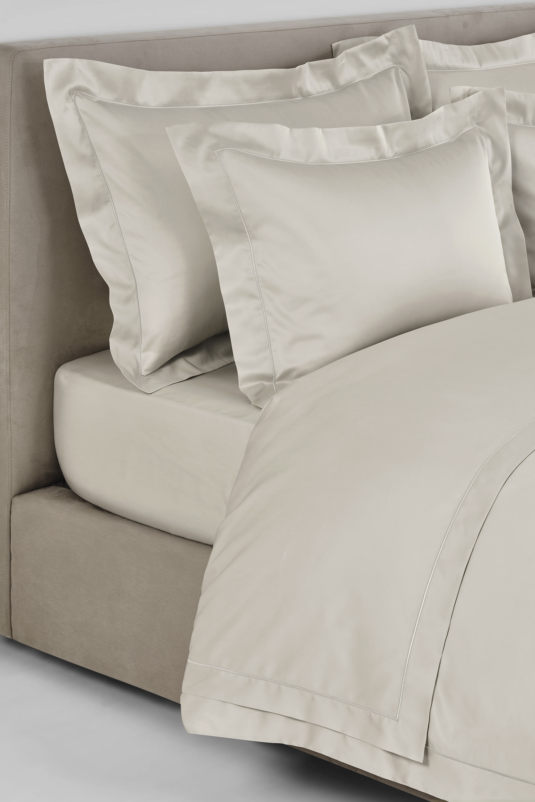 Bourdon Pillowcase 